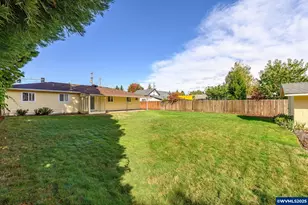 1036 SW 2nd St, McMinnville, OR 97128 - Photo 33