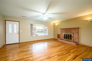 1036 SW 2nd St, McMinnville, OR 97128 - Photo 7