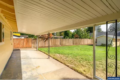 1036 SW 2nd St, McMinnville, OR 97128 - Photo 21