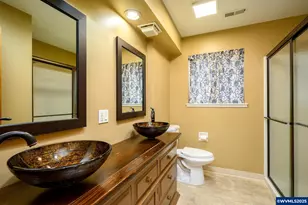 1036 SW 2nd St, McMinnville, OR 97128 - Photo 39