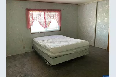 5422 Portland #53 Rd NE, Salem, OR 97305 - Photo 15