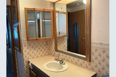 5422 Portland #53 Rd NE, Salem, OR 97305 - Photo 19