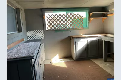 5422 Portland #53 Rd NE, Salem, OR 97305 - Photo 27