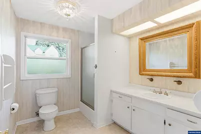 842 Kingwood Dr NW, Salem, OR 97304 - Photo 21