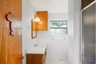 842 Kingwood Dr NW, Salem, OR 97304 - Photo 27