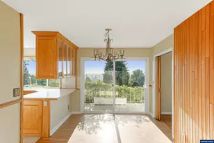 842 Kingwood Dr NW, Salem, OR 97304 - Photo 5