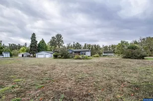 15984 N Santiam Hwy SE, Stayton, OR 97383 - Photo 37