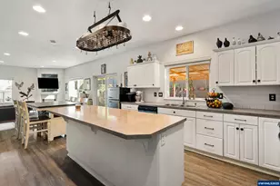 3250 Cooke St S, Salem, OR 97302 - Photo 13