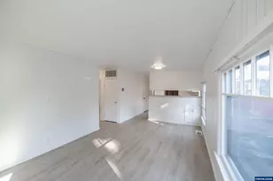 1385 Waller St SE, Salem, OR 97302 - Photo 9