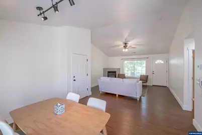 122 Weldwood Dr, Lebanon, OR 97355 - Photo 17