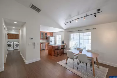 122 Weldwood Dr, Lebanon, OR 97355 - Photo 11