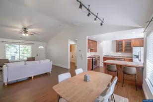 122 Weldwood Dr, Lebanon, OR 97355 - Photo 9