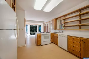 475 Leslie St SE, Salem, OR 97301 - Photo 17