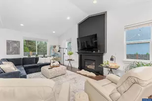 2264 Equestrian Lp S, Salem, OR 97302 - Photo 5