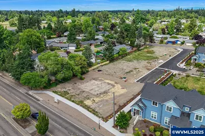 235 SE Jensen Av, Corvallis, OR 97333 - Photo 11