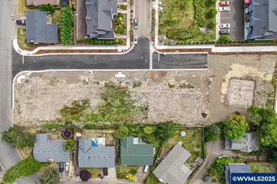 245 SE Jensen Av, Corvallis, OR 97333 - Photo 25