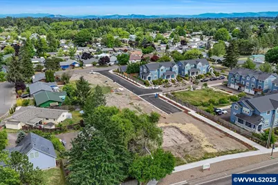 245 SE Jensen Av, Corvallis, OR 97333 - Photo 11