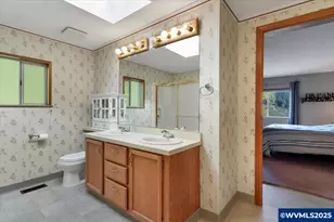 2120 Robins Ln SE, Salem, OR 97306 - Photo 31