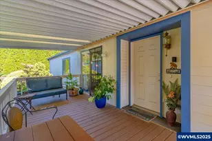 2120 Robins Ln SE, Salem, OR 97306 - Photo 5