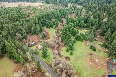 3805 Briar Knob Lp NE, Scotts Mills, OR 97375 - Photo 47