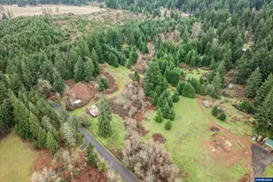 3805 Briar Knob Lp NE, Scotts Mills, OR 97375 - Photo 47