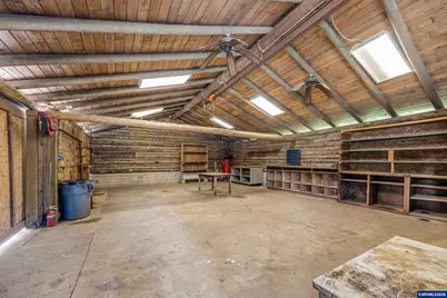 3805 Briar Knob Lp NE, Scotts Mills, OR 97375 - Photo 31