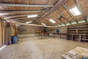 3805 Briar Knob Lp NE, Scotts Mills, OR 97375 - Photo 31