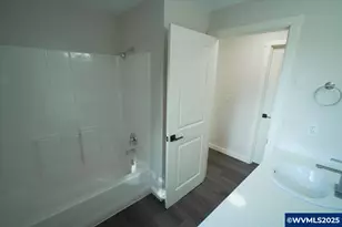 2419 Ermine St SE, Albany, OR 97322 - Photo 15