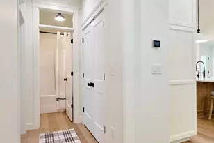 201 Jerome Av, Silverton, OR 97381 - Photo 27