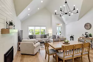 201 Jerome Av, Silverton, OR 97381 - Photo 7