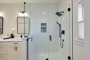 201 Jerome Av, Silverton, OR 97381 - Photo 23