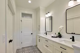 201 Jerome Av, Silverton, OR 97381 - Photo 21