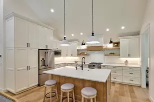 201 Jerome Av, Silverton, OR 97381 - Photo 11