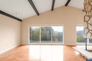 7885 NW Ridgewood Dr, Corvallis, OR 97330 - Photo 5