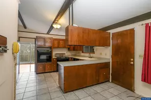 7885 NW Ridgewood Dr, Corvallis, OR 97330 - Photo 11