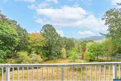 7885 NW Ridgewood Dr, Corvallis, OR 97330 - Photo 9