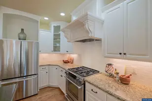 1791 NW Horseshoe Lake Cir, Albany, OR 97321 - Photo 15