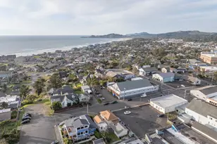 443 SW 7th St, Newport, OR 97365 - Photo 19