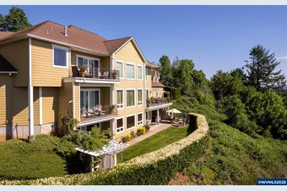 5230 Eola Dr NW, Salem, OR 97304 - Photo 45