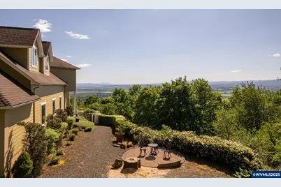 5230 Eola Dr NW, Salem, OR 97304 - Photo 47