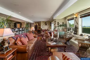 5230 Eola Dr NW, Salem, OR 97304 - Photo 37