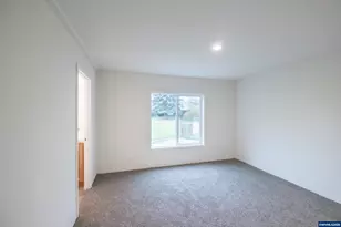 3253 Comber Ct NE, Salem, OR 97305 - Photo 15