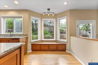4754 NW Jeanice Pl, Corvallis, OR 97330 - Photo 13