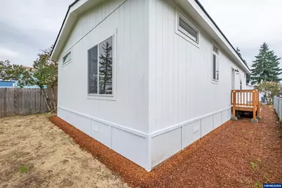 3223 Comber Ct NE, Salem, OR 97305 - Photo 27