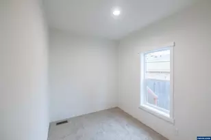 3223 Comber Ct NE, Salem, OR 97305 - Photo 25