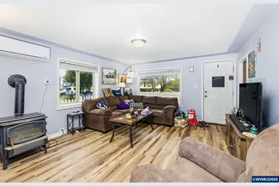 456 N Log Cabin St, Independence, OR 97351 - Photo 7