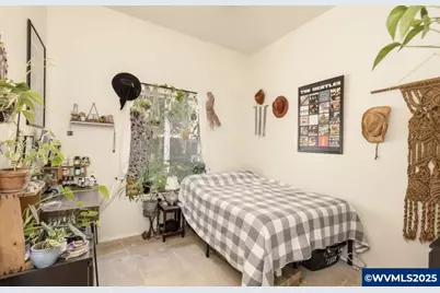 741 Van Buren Dr NW, Salem, OR 97304 - Photo 11