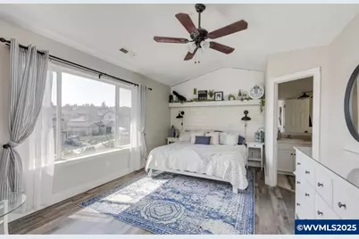 741 Van Buren Dr NW, Salem, OR 97304 - Photo 9