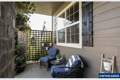 741 Van Buren Dr NW, Salem, OR 97304 - Photo 17