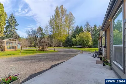 37734 River Dr, Lebanon, OR 97355 - Photo 37